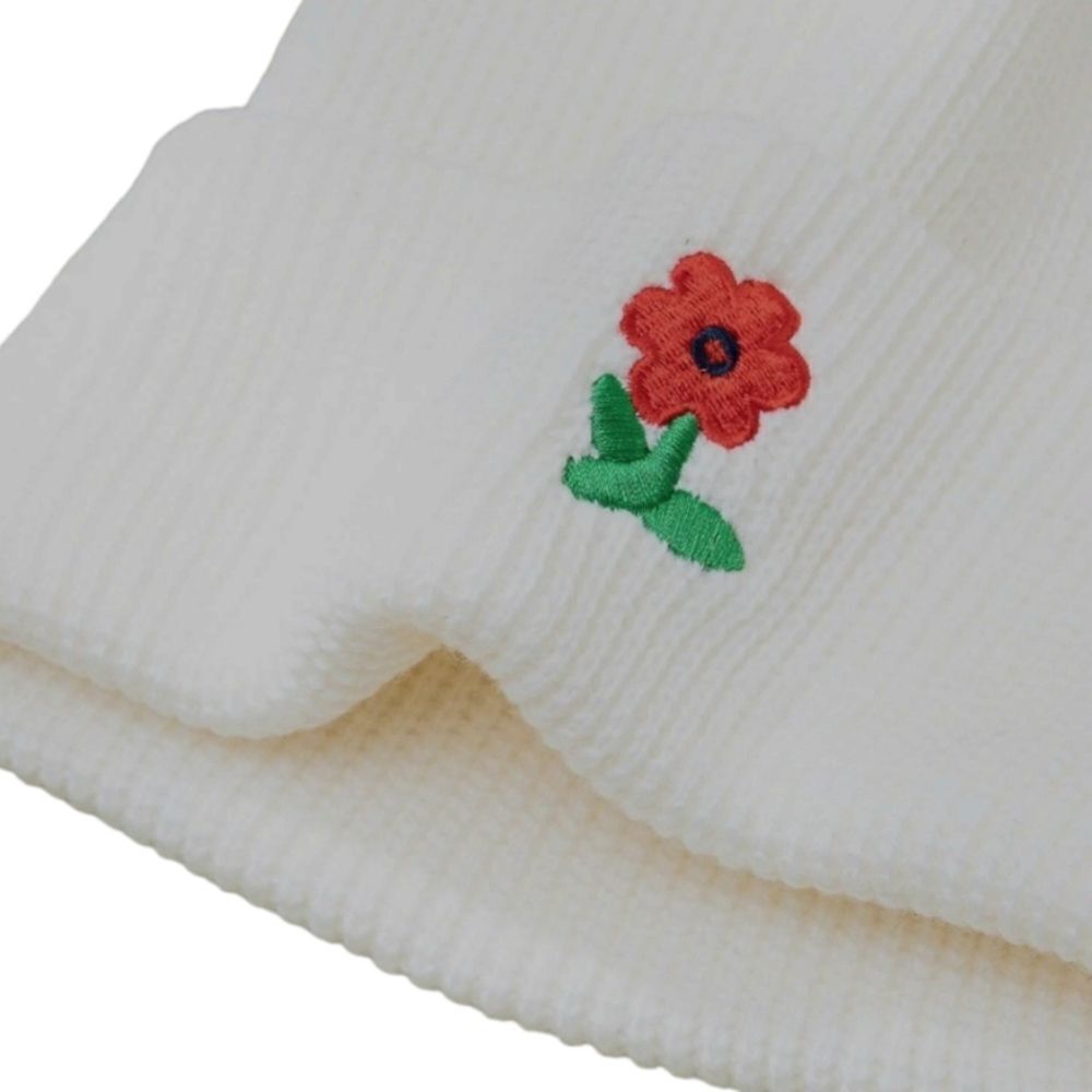 Flower Embroidered Beanie flower - Picture 2 of 3